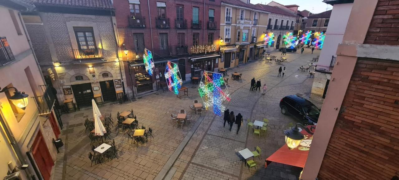 www SanMartinPlaza es En el corazón del casco histórico Leão Exterior foto